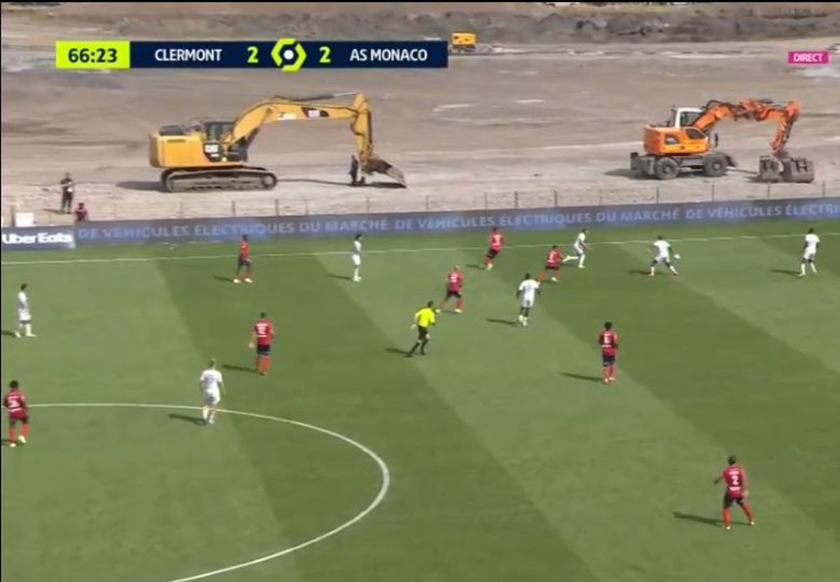 Fotbalul dintre excavatoare în Ligue 1, la Clermont - AS Monaco