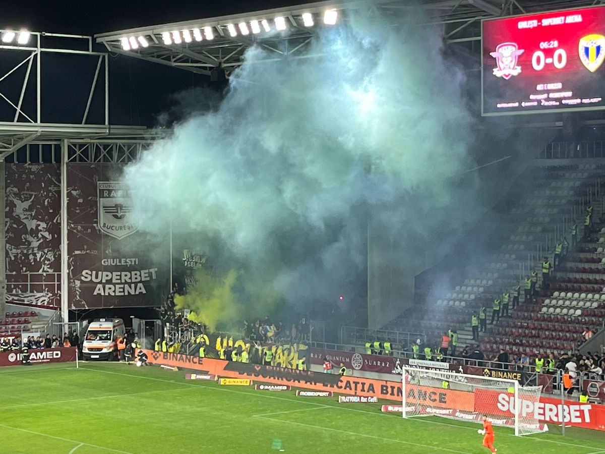 Scenografii și atmosferă la Rapid - Petrolul