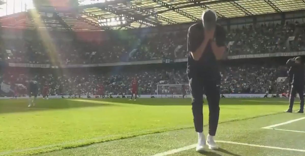 Klopp a căzut în genunchi » Imaginile serii în Chelsea - Liverpool