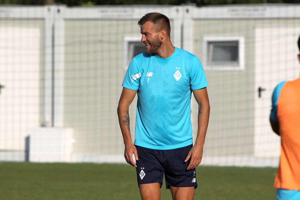 Lucescu și Yarmolenko în baza „Constructorul” » Dinamo Kiev s-a antrenat în casa Rapidului