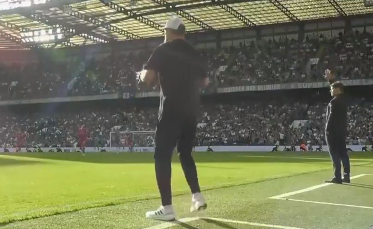 Klopp a căzut în genunchi » Imaginile serii în Chelsea - Liverpool