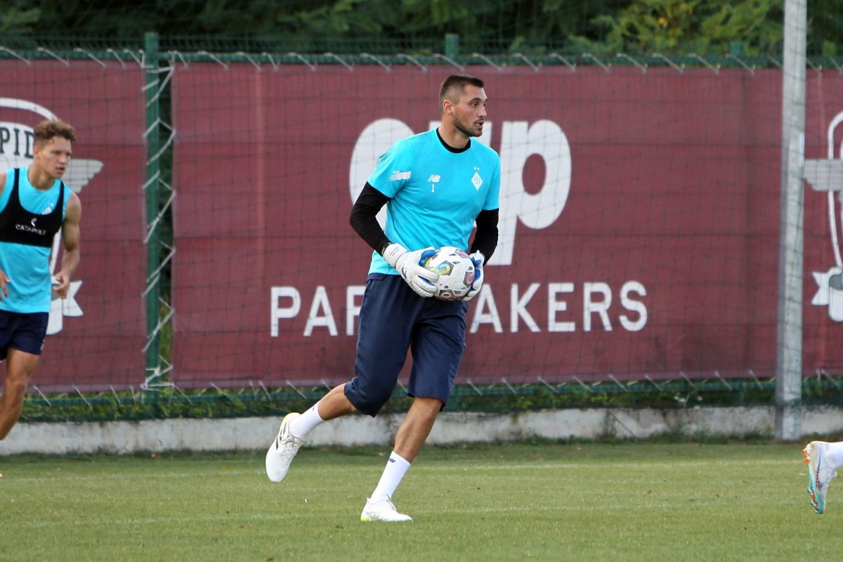 Lucescu și Yarmolenko în baza „Constructorul” » Dinamo Kiev s-a antrenat în casa Rapidului