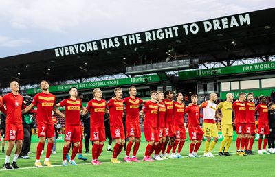 Nu doar sinteticul îngreunează misiunea FCSB » Danezii mai au și alte argumente, inexistente la echipa lui Becali