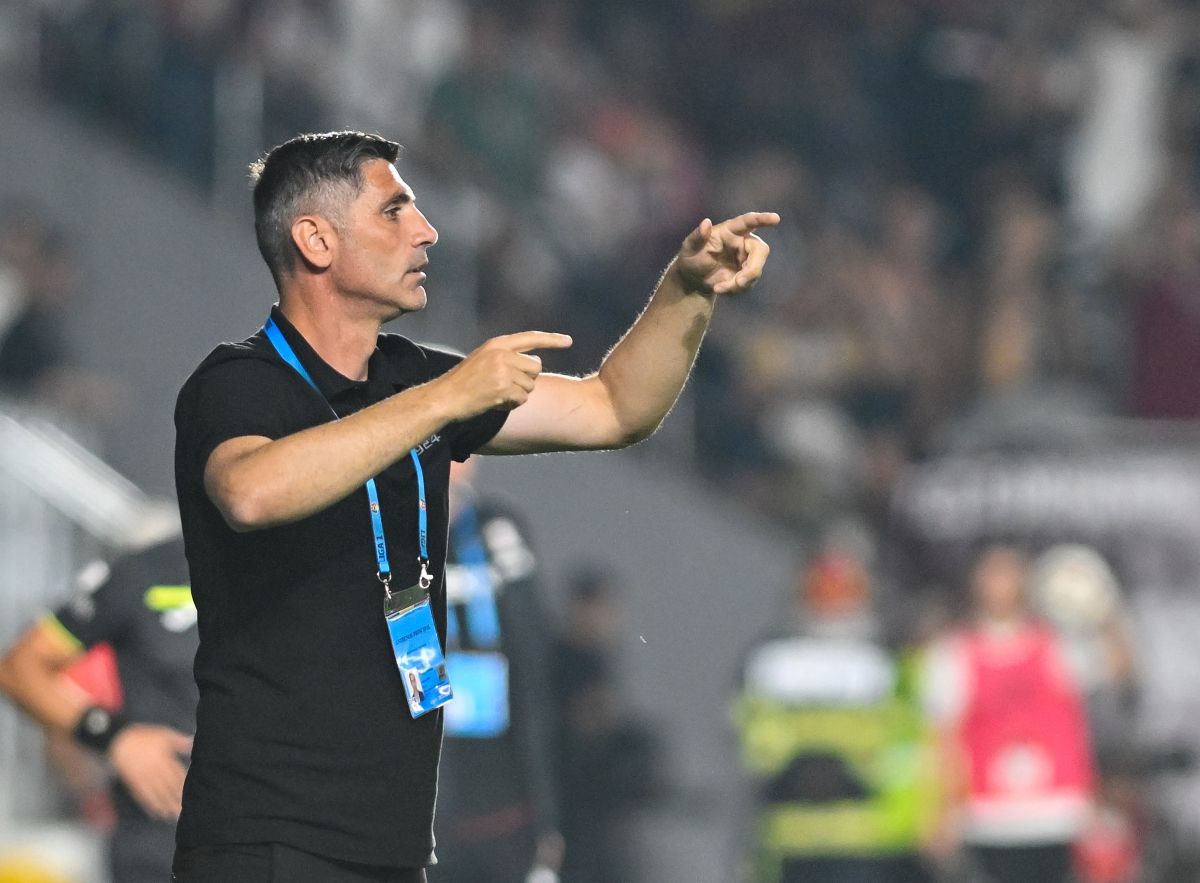 Rapid PENIBIL! Autogol după autogol contra Petrolului și start la fel de slab ca în sezonul retrogradării! Bergodi e în corzi