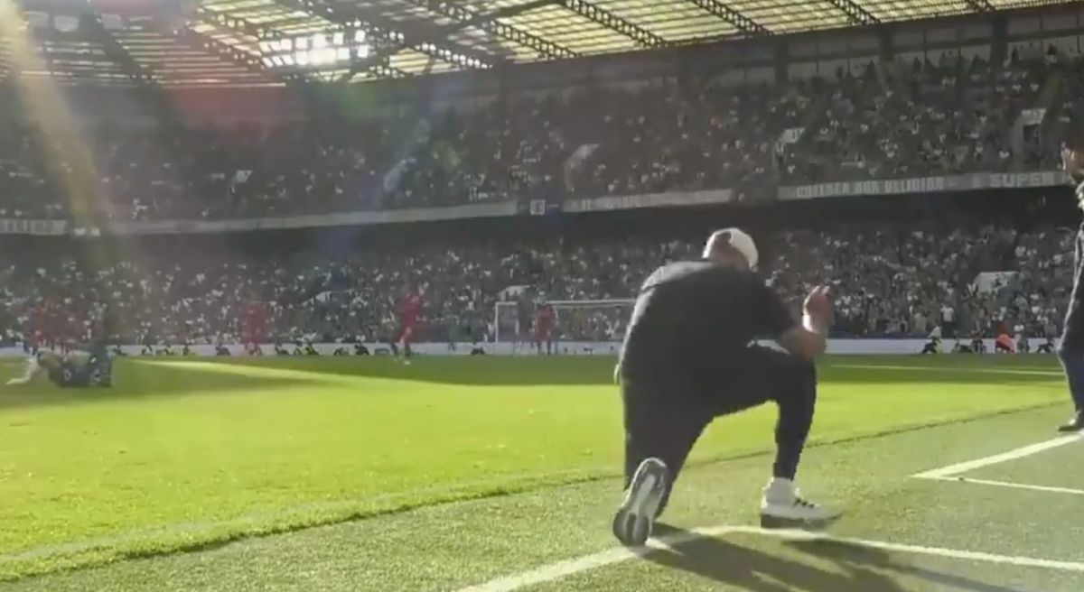 Klopp a căzut în genunchi » Imaginile serii în Chelsea - Liverpool