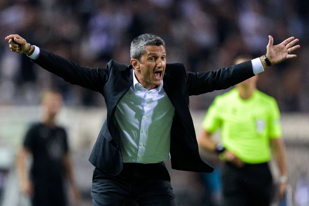 „M-am simțit foarte RĂU! Am avut calificarea în mână” » Răzvan Lucescu, prima reacție după eliminarea dramatică din Liga Campionilor