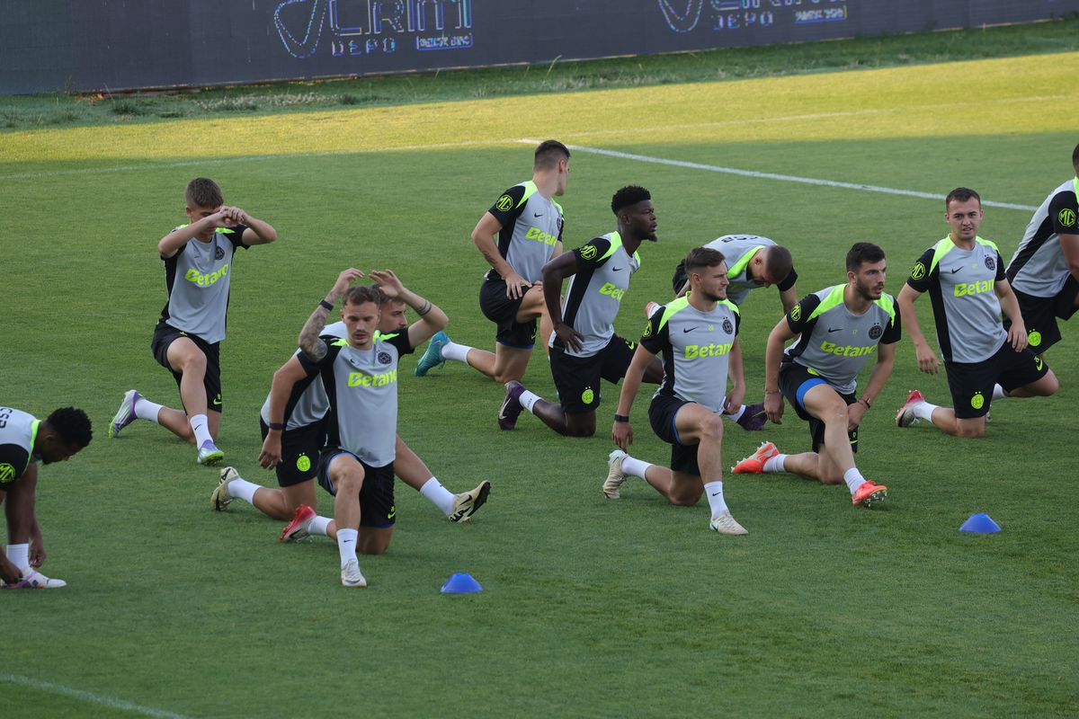 Antrenament FCSB la Priştina