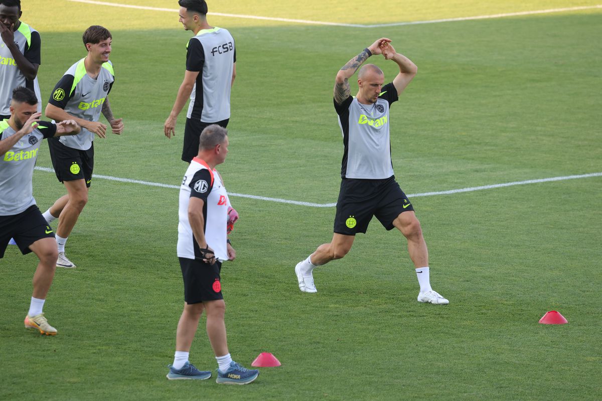 Antrenament FCSB la Priştina