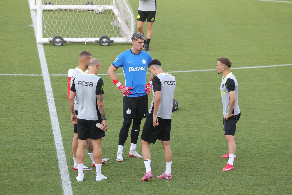 Antrenament FCSB la Priştina