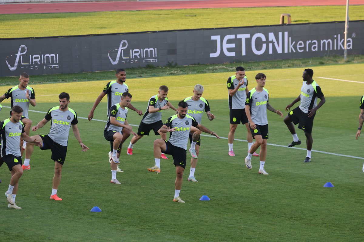 Antrenament FCSB la Priştina