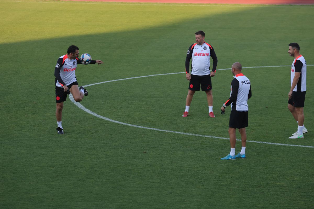 Antrenament FCSB la Priştina