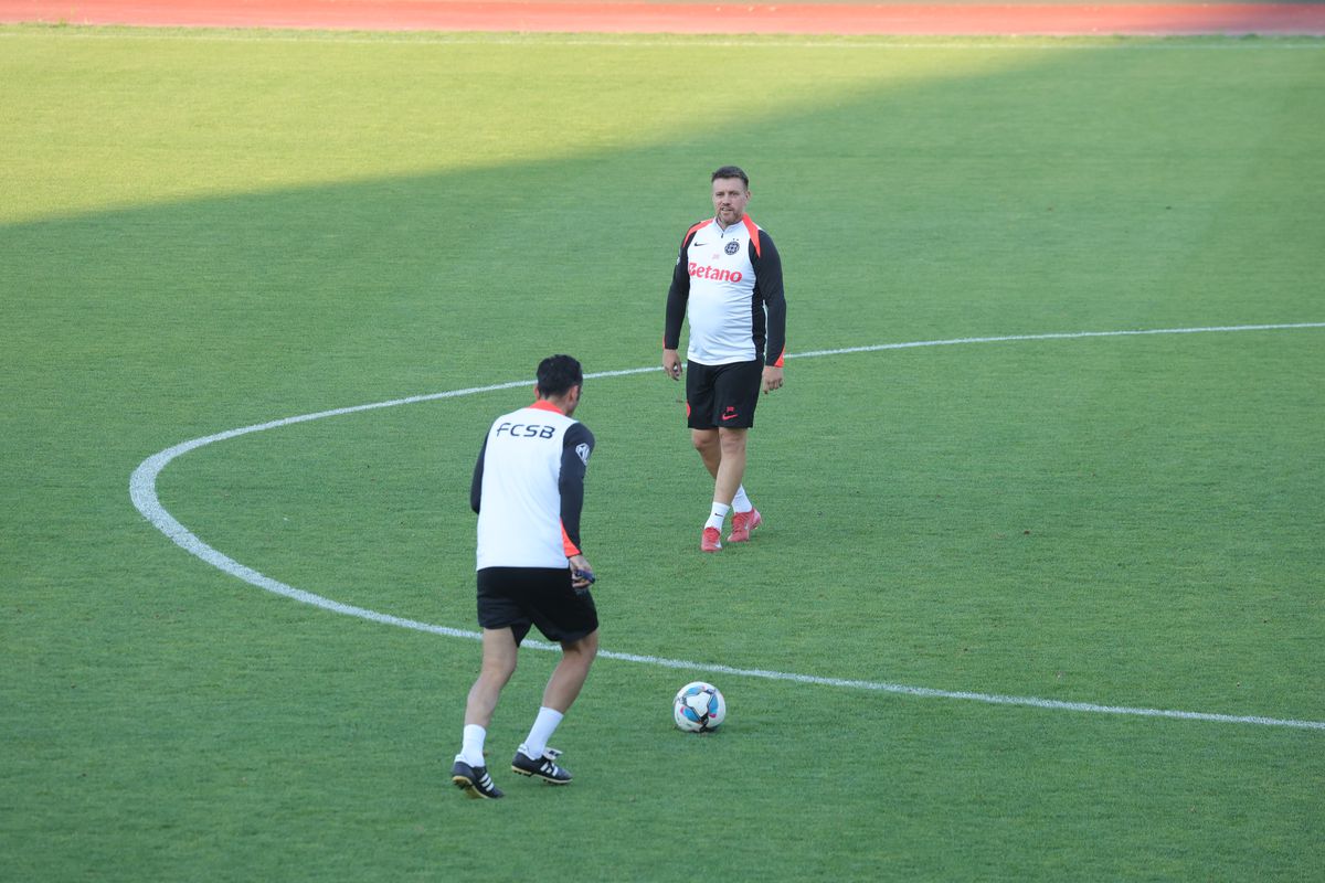 Antrenament FCSB la Priştina
