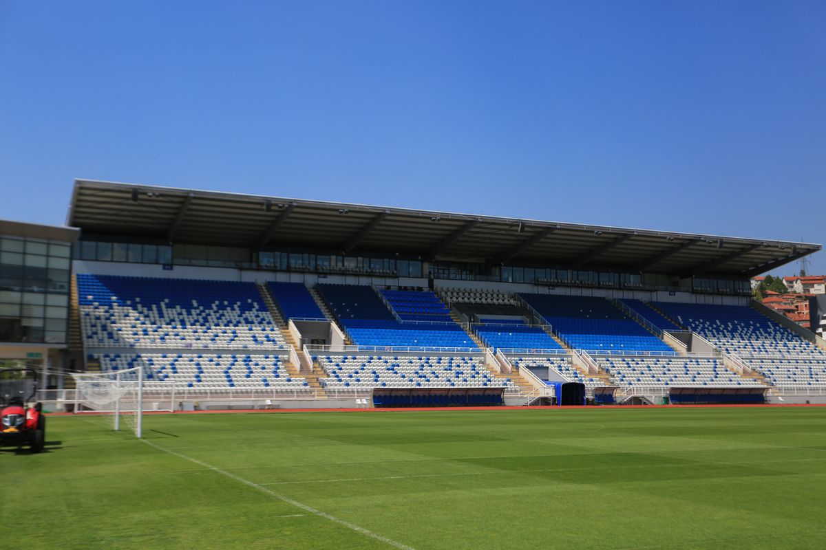 Stadionul Fadil Vokrri din Priştina