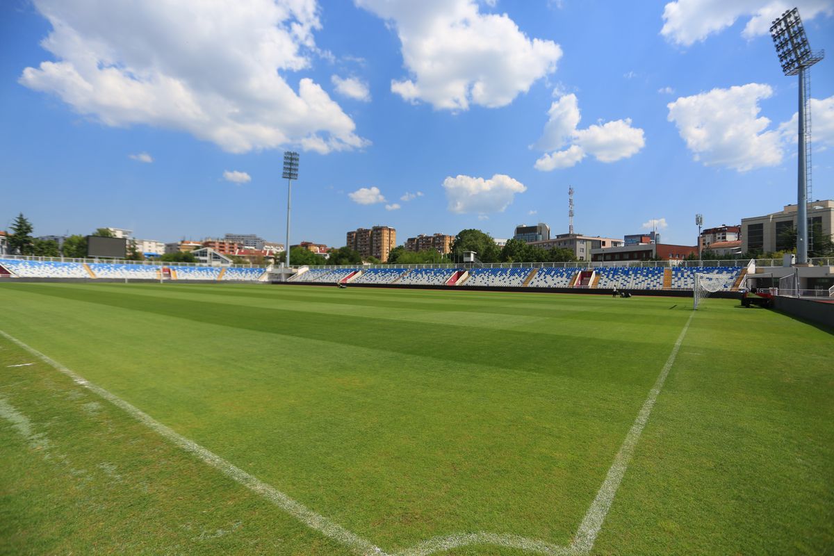 Stadionul Fadil Vokrri din Priştina