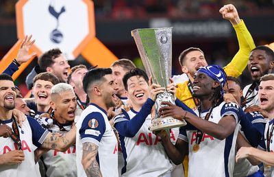Noul căpitan al lui Radu Drăgușin la Tottenham: i-au dat banderola după ce a spus că vrea să schimbe campionatul!