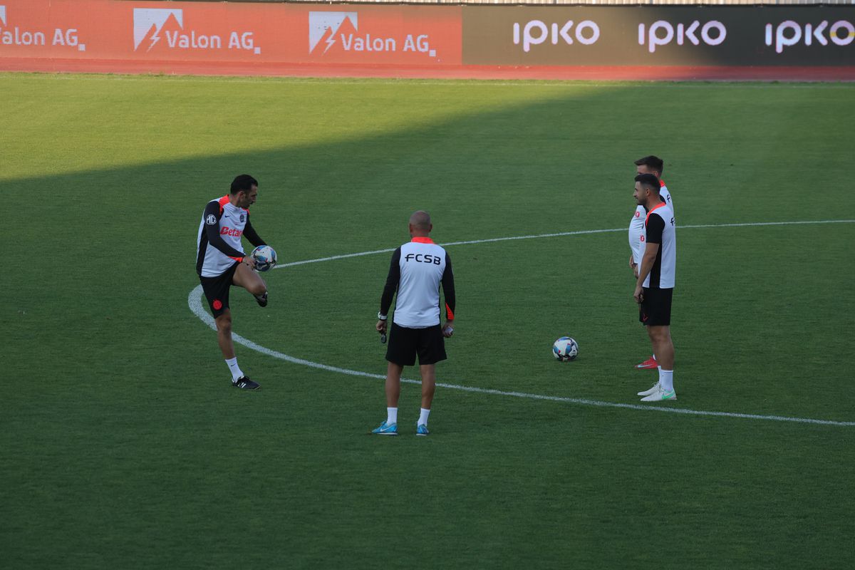 Antrenament FCSB la Priştina