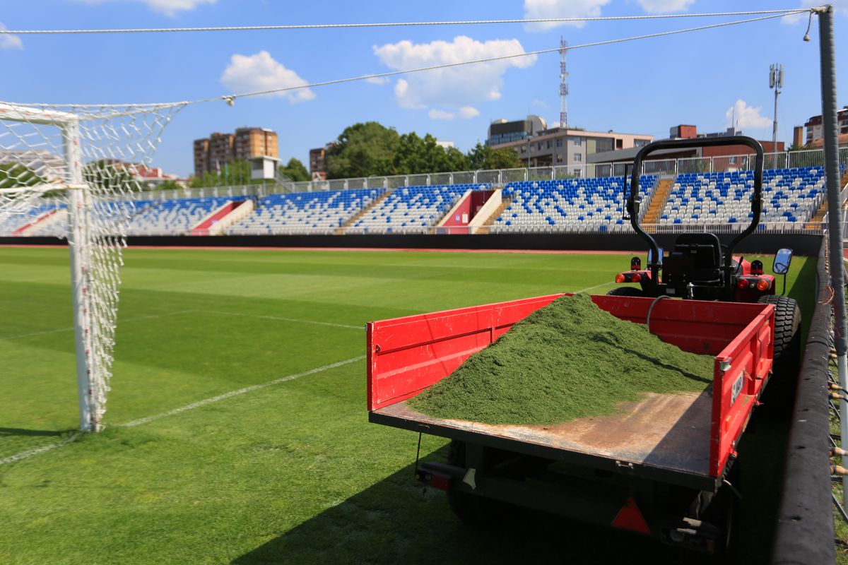 Stadionul Fadil Vokrri din Priştina