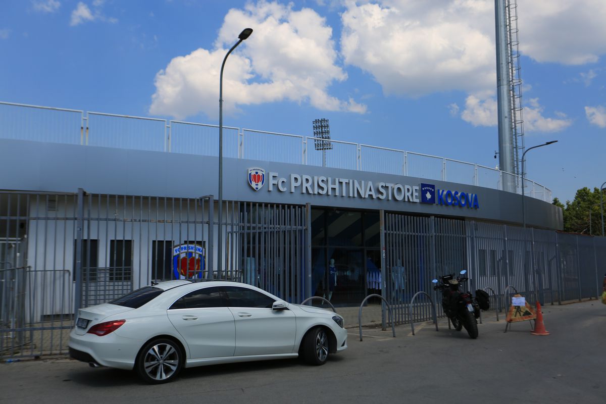 Stadionul Fadil Vokrri din Priştina