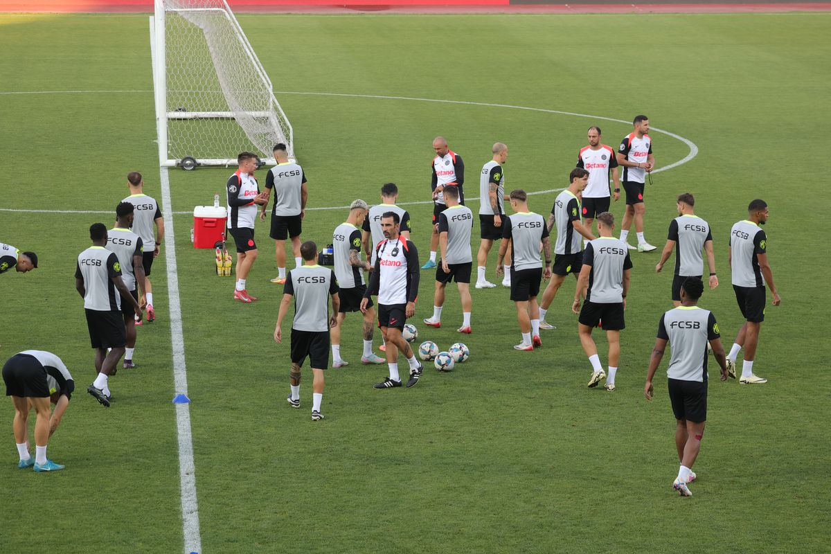 Antrenament FCSB la Priştina