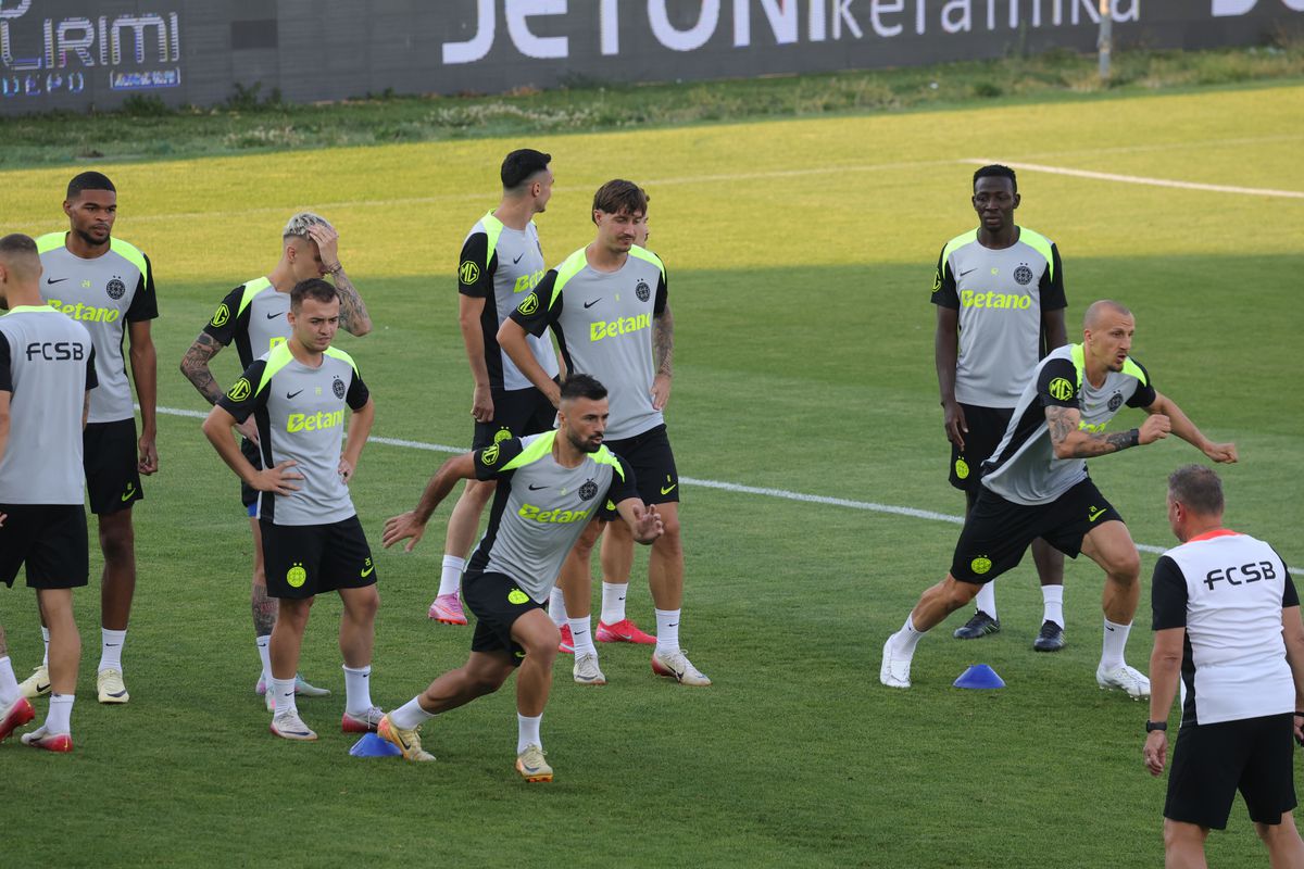 Antrenament FCSB la Priştina
