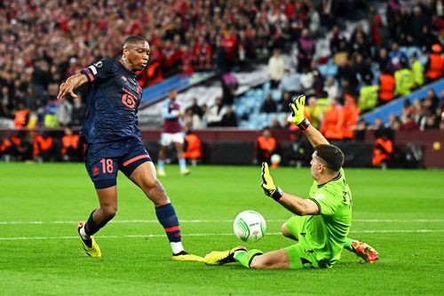 Bafode Diakite, în acțiune în Liga Campionilor în tricoul lui Lille // foto: Guliver/gettyimages