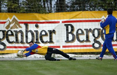 Fost portar la națională, acum e șofer de TIR » Povestea de viață a lui Sebastian Huțan: „Doctorul mi-a spus că riscam să-mi pună proteză la genunchi”