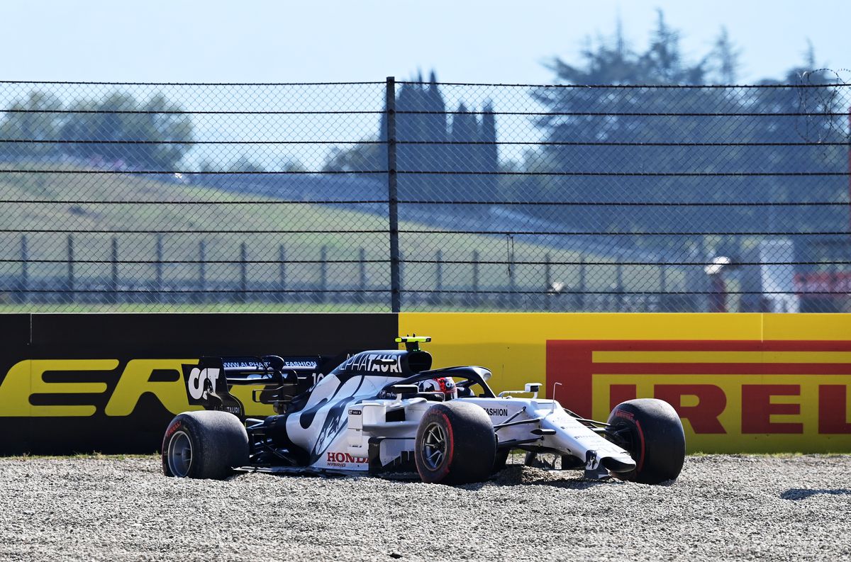 MARELE PREMIU AL TOSCANEI. Lewis Hamilton, victoria 90 a carierei! A câștigat cea mai nebună cursă a sezonului