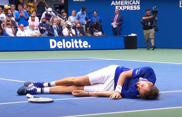 Daniil Medvedev și „peștele mort” » Explicația rusului, după modul bizar în care a sărbătorit victoria cu Djokovic: „E legendar!”