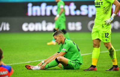 Dinamoviștii puși la pământ după eșecul cu FCSB: „Bonetti e bonetă, jucătorii sunt cu târnăcopul. Play-off? Poate of, of, of”