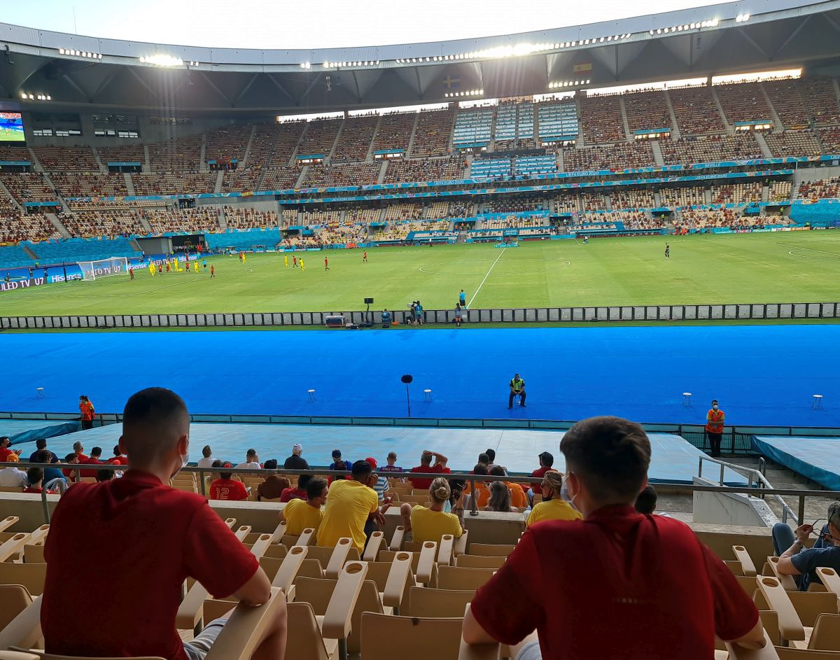 50 de fotografii dintr-o experiență senzațională! Cum e sa fii fotoreporter la EURO: 30 de zile, 19 meciuri, 18 echipe, 9 stadioane și o campioană