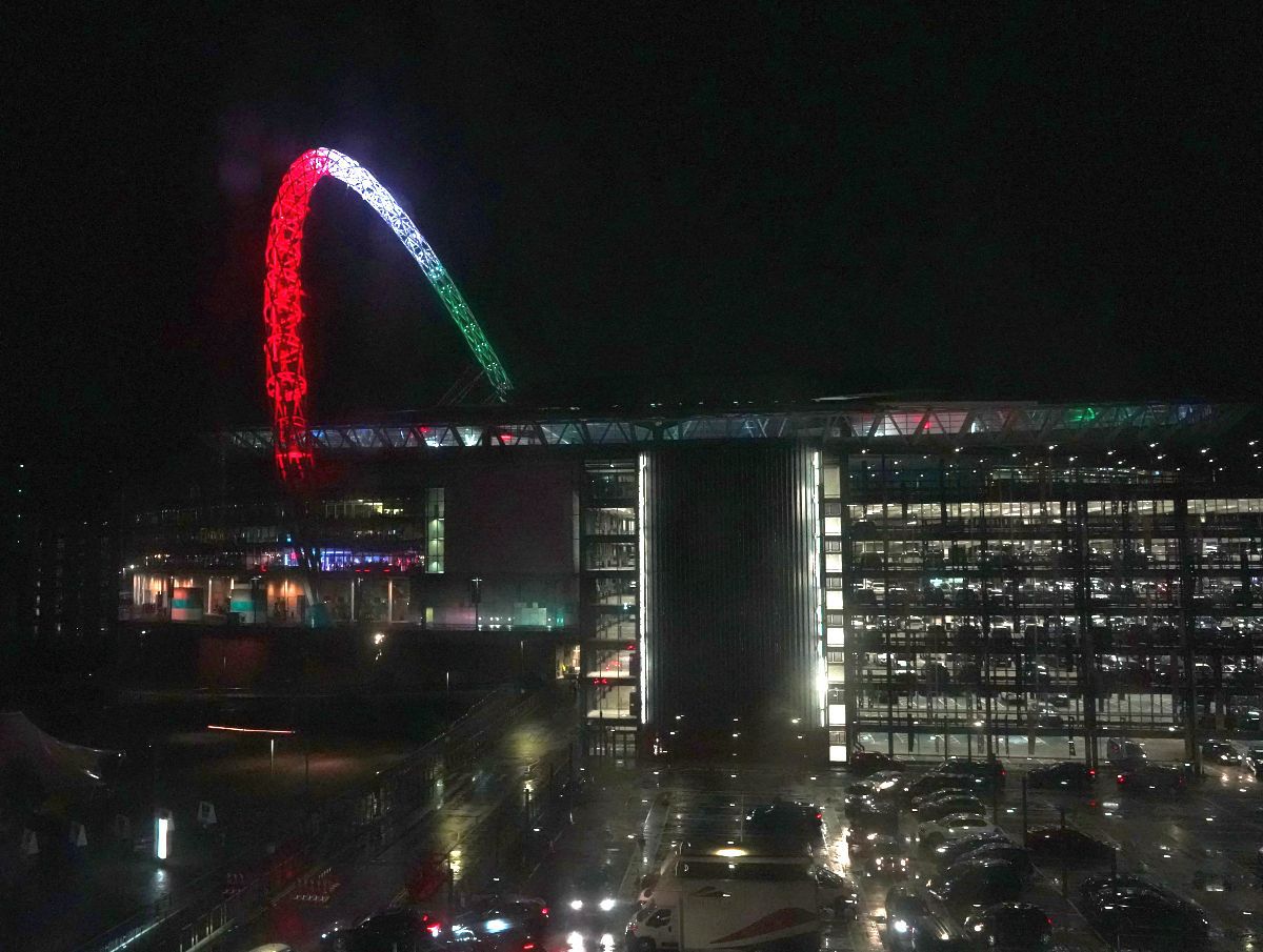 50 de fotografii dintr-o experiență senzațională! Cum e sa fii fotoreporter la EURO: 30 de zile, 19 meciuri, 18 echipe, 9 stadioane și o campioană