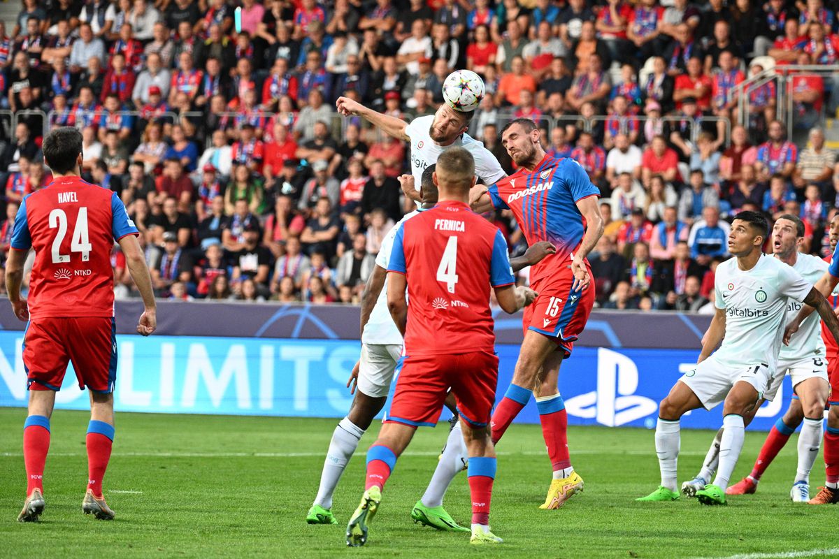 Grupele Ligii Campionilor, 13 septembrie 2022