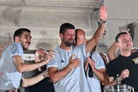 Imagini impresionante » Novak Djokovic a plâns în hohote la revenirea în Serbia: „Tremur, nu știu ce să spun”