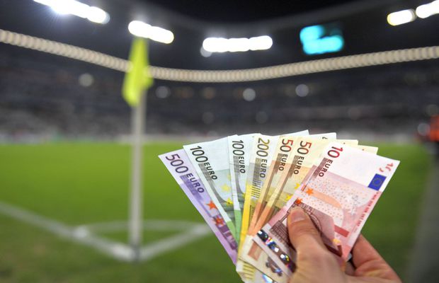 Sponsorizare record pentru Manchester United » Câți bani va primi începând cu sezonul viitor