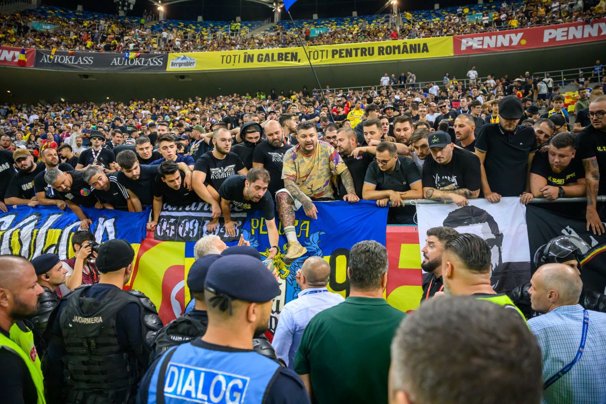 Kosovarii se revoltă: „Aș fi rupt bannerul în fața românilor, apoi l-aș fi sfâșiat cu dinții!”