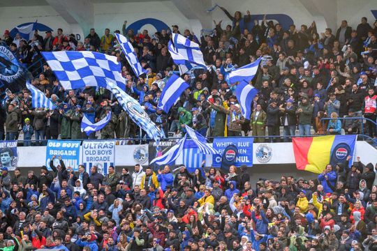 Corvinul va avea un nou stadion