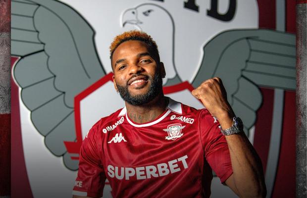 Egiptenii au năvălit pe pagina Rapidului după transferul lui Boupendza: „Vă vom distruge, ne vedem la FIFA”