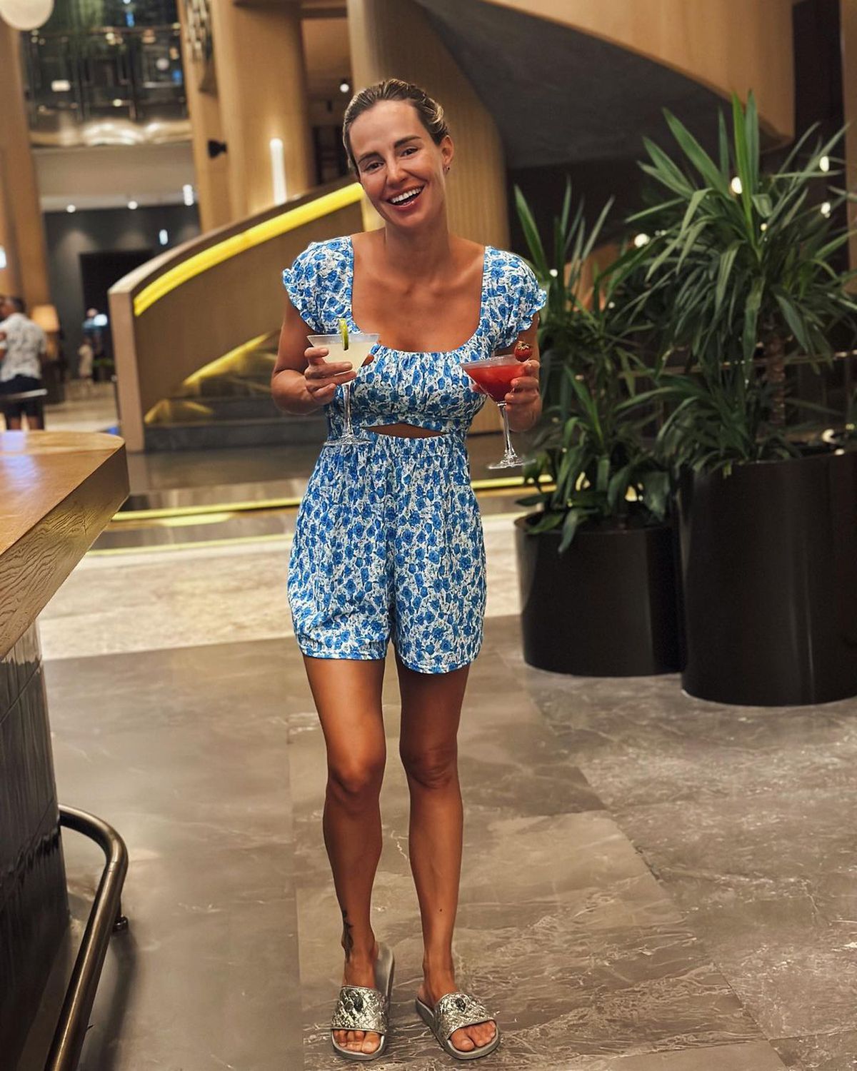 Știrea momentului din Rusia! Selecționerul a demisionat de la Rostov și s-a mutat într-o țară vecină » Explicația soției a stârnit furie: „Jenantă!”