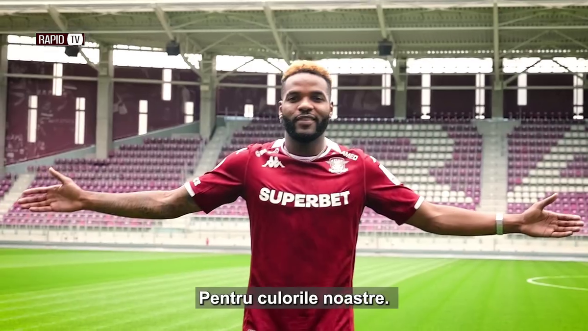 Supertransferul de la Rapid a ajuns în România! Prima reacție, direct din aeroport