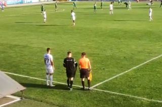 Incredibil ce au afișat fanii lui Dinamo Kiev la primul meci oficial al lui Blănuță! Atacat cu obiecte din tribune, a intrat pe teren în minutul 78