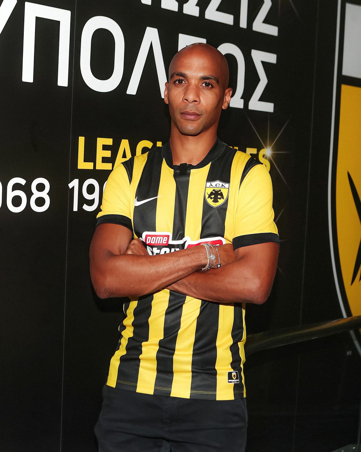 Pe el „l-a scăpat” Varga! Cu cine tocmai a semnat campionul european din 2016