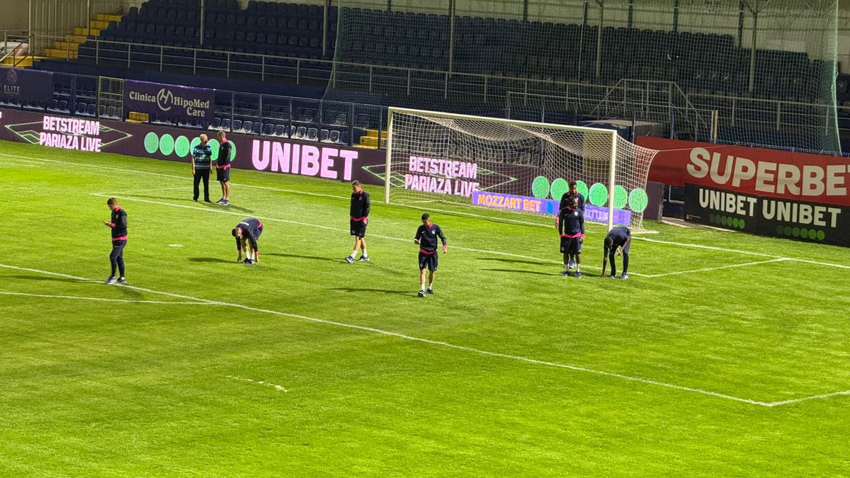 Imagini înainte de Metaloglobus - CFR Cluj