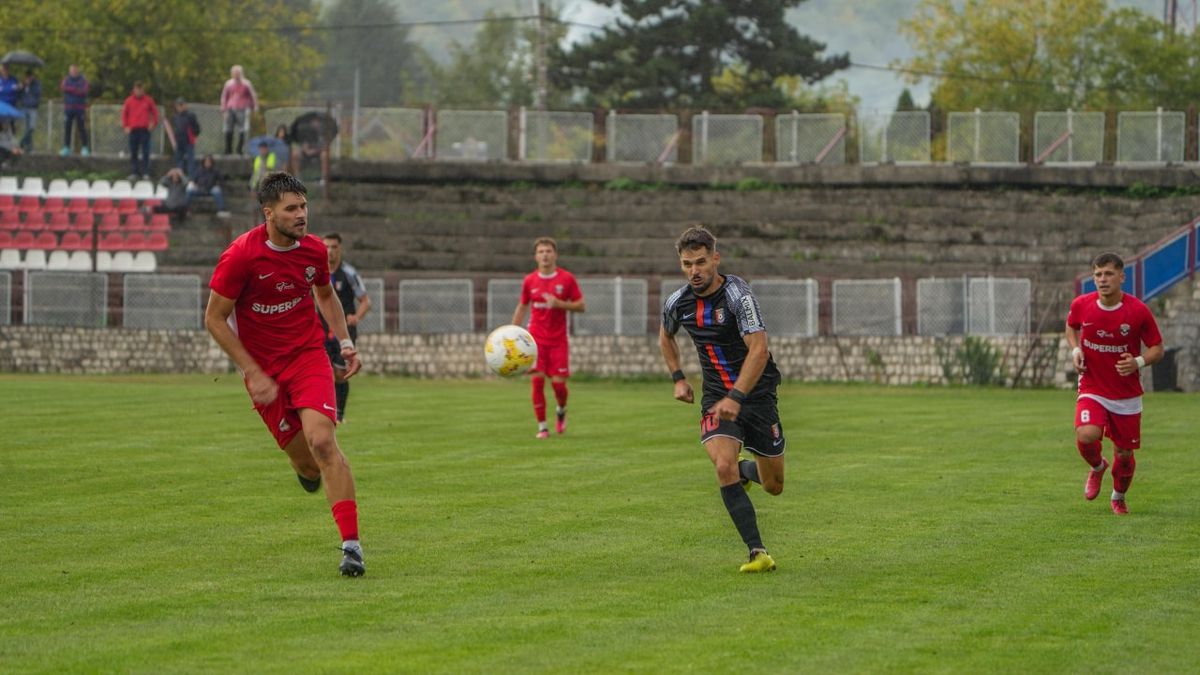 Fluier final în etapa #6 din Liga 2: Schimbare de lider! Dezlănțuire în Olimpia Satu Mare - Corvinul » Rezultatele rundei și clasamentul