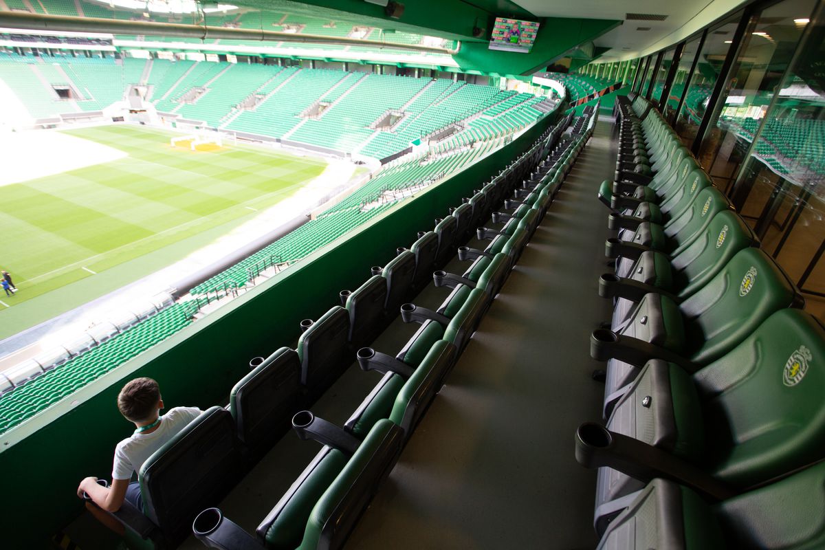 Imagini de la stadionul José Alvalade din Lisabona