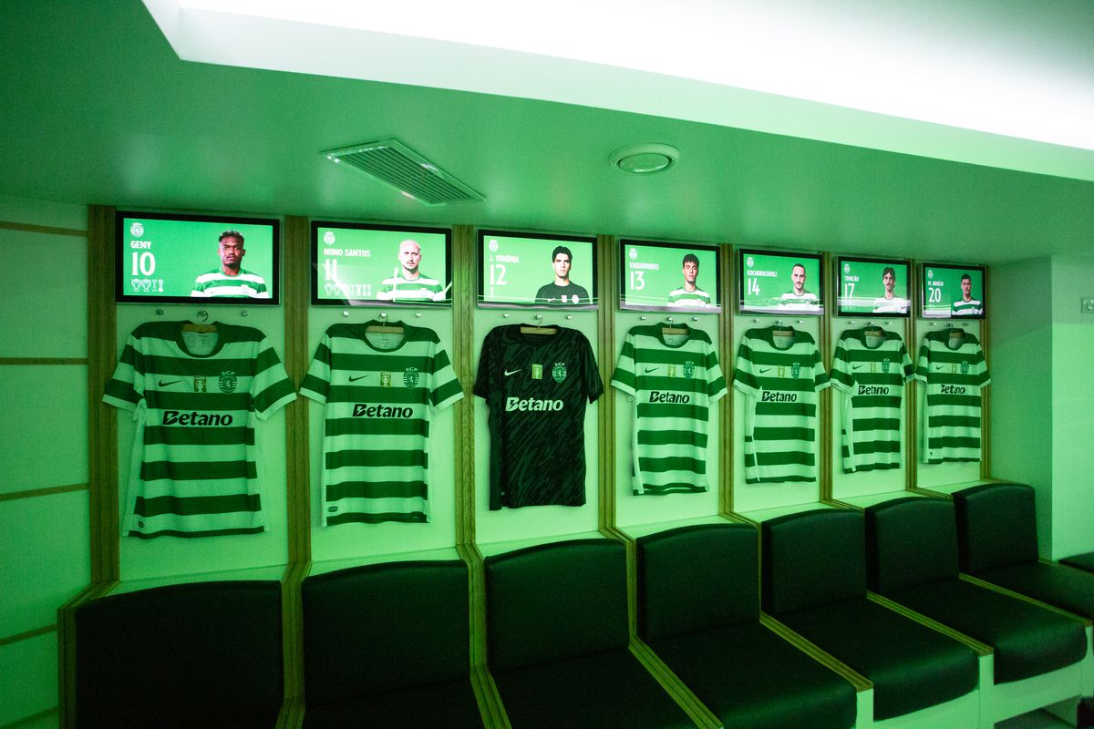 Imagini de la stadionul José Alvalade din Lisabona