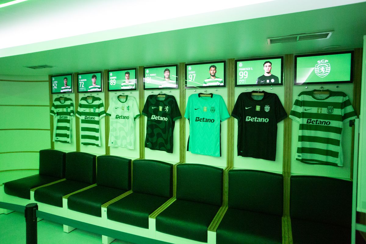 Imagini de la stadionul José Alvalade din Lisabona