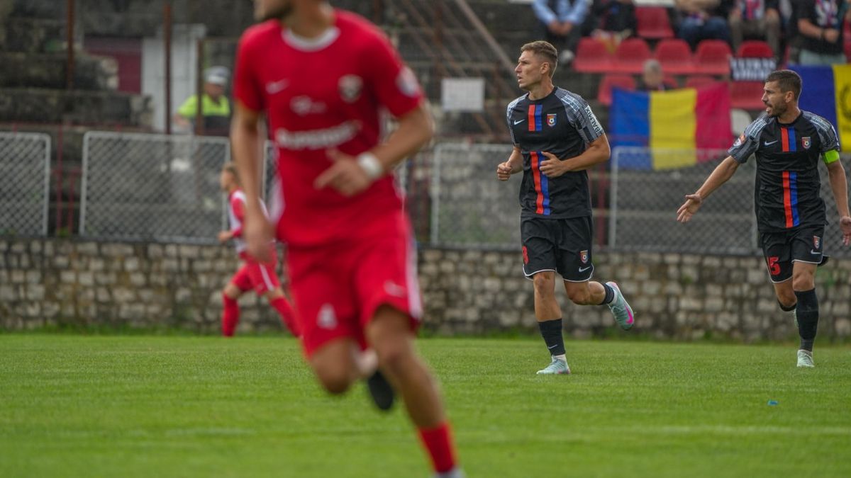 Fluier final în etapa #6 din Liga 2: Schimbare de lider! Dezlănțuire în Olimpia Satu Mare - Corvinul » Rezultatele rundei și clasamentul