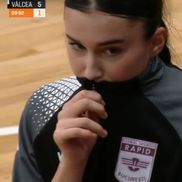 Aissatou Kouyate, accidentare în Rapid - Vâlcea / FOTO: Captură @Pro Arena