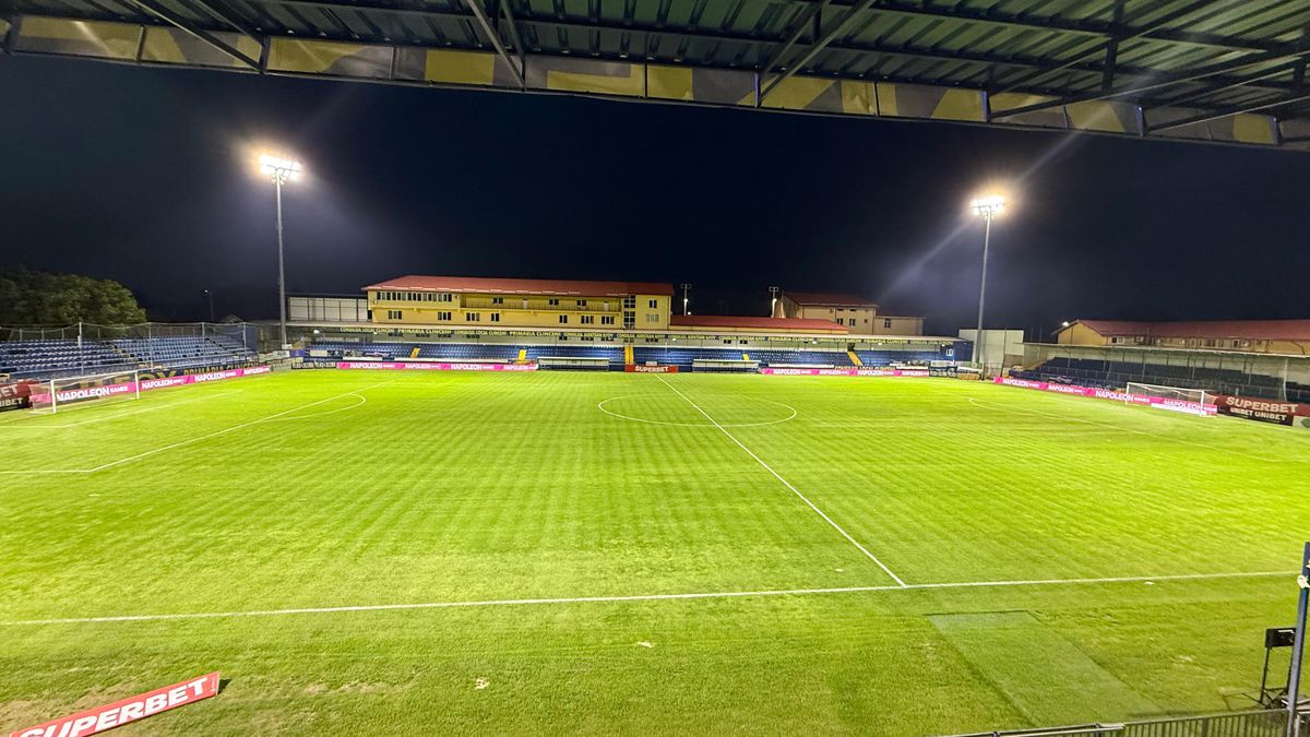 Imagini înainte de Metaloglobus - CFR Cluj