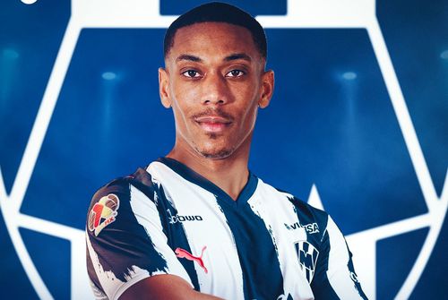 Anthony Martial, destinație surpriză